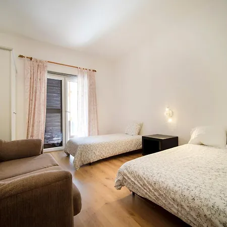 Holiday home In Near Baleal Island, Cleaning Included Ferrel (Leiria)